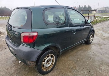 Toyota Yaris I 1.0 i 16V 68KM 2001 Toyota Yaris Toyota Yaris 1.0 Base Benzyna 68KM, zdjęcie 2