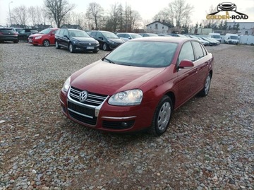 Volkswagen Jetta V 1.6 102KM 2009