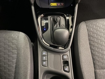 Toyota Yaris IV Hatchback 1.5 Hybrid Dynamic Force 116KM 2024 Toyota Yaris Cross Hybrid 1.5 Style Toyota Yaris C, zdjęcie 19