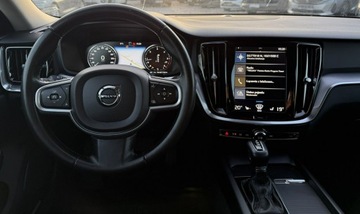 Volvo V60 II  Kombi 2.0 D4 190KM 2020 Volvo V60 AWD,4x4,Salon PL,F.VAT, zdjęcie 17