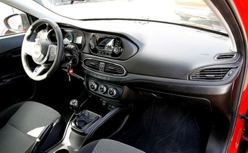 Fiat Tipo II Station Wagon Facelifting 1.0 T3 Turbo 100KM 2020 Fiat Tipo Niski przebieg Gwarancja 12 miesiecy od RIA Benzyna 100KM, zdjęcie 19