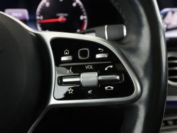 Mercedes Klasa E W213 Kombi 2.0 220d 194KM 2018 Mercedes E 220 FV-23% AMG-Line Automat Panorama, zdjęcie 32