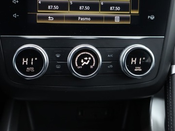 Renault Kadjar Crossover TCe 140 FAP  140KM 2018 Renault Kadjar 1.3 TCe, Salon Polska, zdjęcie 16