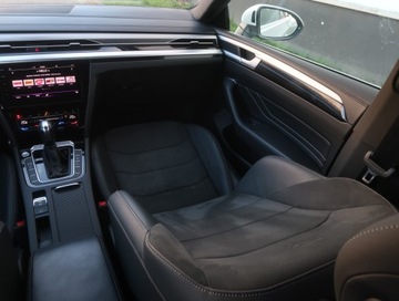 Volkswagen Arteon Fastback 2.0 TSI 190KM 2020 VW Arteon 2.0 TSI, Salon Polska, Serwis ASO, zdjęcie 7