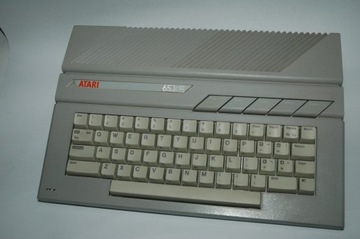 ATARI 65 XE 65XE оригинал, только устройство