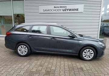 Hyundai i30 III Wagon Facelifting 1.0 T-GDI 120KM 2022 Hyundai i30 1.0 T-GDI 120KM M6 SalonPL SerwisASO FV23 Iwl Gwarancja 120KM, zdjęcie 7