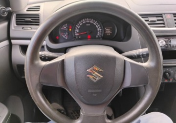 Suzuki Swift V 2011 Suzuki Swift I rej 2012r, 1.2 Benzyna. Delikatnie uszkodzony prawy przod., zdjęcie 11