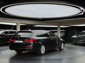 BMW Seria 5 G30-G31 Touring Facelifting 2.0 520i 184KM 2022 BMW Seria 5 520i Kamera cofania CarPlay Android Auto Nawigacja LED H, zdjęcie 4
