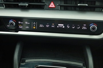 Kia Sportage V SUV 1.6 T-GDI HEV 230KM 2023 Kia Sportage 1.6 T-GDI HEV, Salon Polska, zdjęcie 9