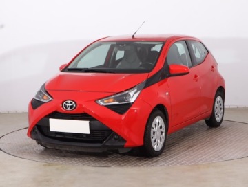 Toyota Aygo II Hatchback 3d Facelifting 1.0 VVT-i 72KM 2021 Toyota Aygo 1.0 VVT-i, Salon Polska, Automat, zdjęcie 1