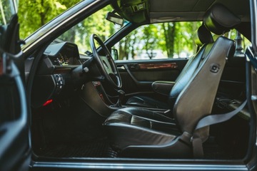 Mercedes W124 Coupe 3.0 24V 220KM 1990 MERCEDES-BENZ 300 CE W124 | 1990 | 132 000 km, zdjęcie 9