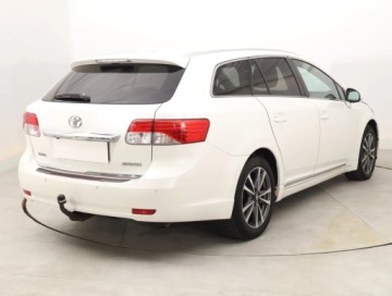 Toyota Avensis III Wagon Facelifting 2.0 D-4D 124KM 2013 Toyota Avensis 2.0 D-4D, Salon Polska, Serwis ASO, zdjęcie 4