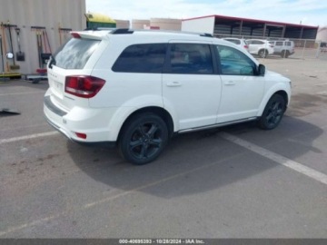 Dodge Journey 2019 Dodge Journey Crossroad, 2019r., 4x4, 3.6L 3.6 Benzyna 283KM, zdjęcie 2