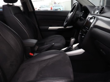 Suzuki Vitara III SUV 1.6 VVT 120KM 2016 Suzuki Vitara 1.6 VVT, Salon Polska, zdjęcie 8
