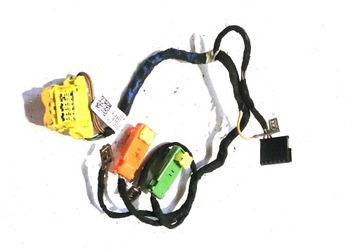 AUDI TT 8N 98R- SVAZEK MULTIFUNKČNÍ ULOŽENÍ 8J0971589B