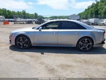 Audi A8 D4 S8 Facelifting 4.0 TFSI 520KM 2015 Audi S8 2015 Audi S8 4dr Sdn 4.0 Benzyna 520KM, zdjęcie 12