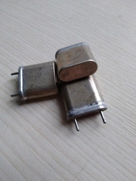 Rezonatory kwarcowe RS-3A12 OMIG 13 MHz kpl=2
