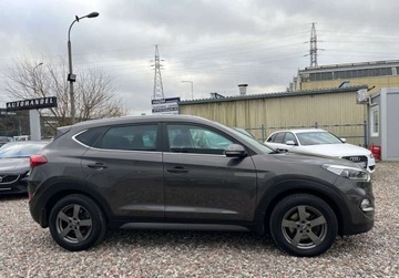 Hyundai Tucson III SUV 2.0 CRDI 136KM 2016 Hyundai Tucson kamera, nawigacja, hak, serwisowany 2.0 Diesel 136KM, zdjęcie 1