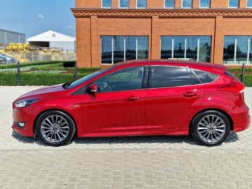 Ford Focus III Hatchback 5d facelifting 1.0 EcoBoost 125KM 2017 Ford Focus 1.0 EcoBoost 125Ps ST-Line Navi Kamera Piekny Gwarancja 125KM, zdjęcie 30