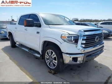 Toyota Tundra II 2020 Toyota Tundra 2020 Toyota Tundra 4WD Platinum CrewMax 5.5 Bed 5.7L 5.7