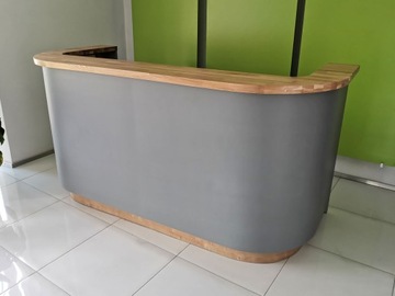 Рецепционная стойка R120 KLEJONKA LED 230x100см