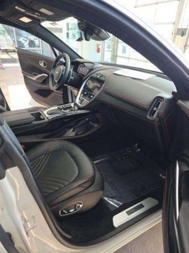 Aston Martin DBX 2021 Aston Martin DBX 2021. 4.0 Benzyna 542KM, zdjęcie 1