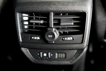 Peugeot 5008 II Crossover Facelifting 1.6 PureTech 180KM 2023 Peugeot 5008 GT kamera Skora adc NawI, zdjęcie 24