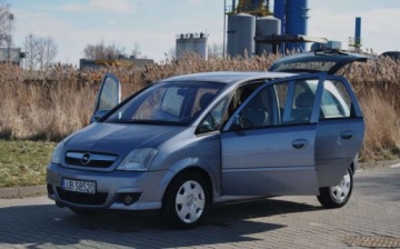 Opel Meriva I 1.4 TWINPORT ecoFLEX 90KM 2008 Opel Meriva GWARANCJA, 2008r, 1.4 Benzyna 90KM, Klima, ISOFIX, Ladnie utrz, zdjęcie 17