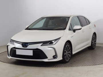 Toyota Corolla XII Sedan 1.8 Hybrid 122KM 2019 Toyota Corolla 1.8 Hybrid, Salon Polska, zdjęcie 1