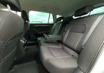 Skoda Superb III Kombi Facelifting 2.0 TSI 190KM 2022 Skoda Superb Style Pakiet Comfort, GPS, Tempomat, Fotel z pamiecia, Kamer, zdjęcie 18