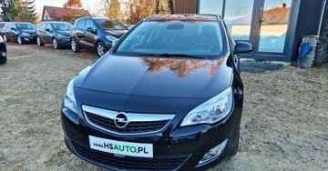 Opel Astra J Sports Tourer 1.4 Turbo ECOTEC 140KM 2011 Opel Astra BENZYNA navi GRZANA KIEROWNICA grzane fotele super okazja, zdjęcie 2