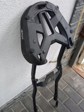 Рама Kawasaki Z900, держатель кофра, GIVI