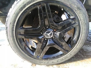 Mercedes Klasa G W463 Off-roader Facelifting 2015 AMG G 63 AMG 571KM 2016 MERCEDES-BENZ KLASA G (W463) G 63 AMG 2016 ROK, zdjęcie 6