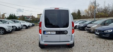 Opel Combo D Tour 1.6 CDTI 105KM 2014 Opel Combo Tour 1.6 CDTI, zdjęcie 11