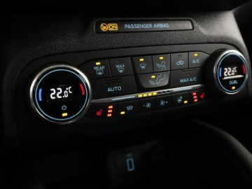 Ford Focus IV Kombi 2.0 EcoBlue 150KM 2019 Ford Focus automat full LED navi klima auto grzane, zdjęcie 26