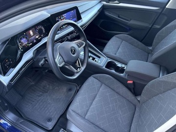Volkswagen Golf VIII Variant 2.0 TDI 150KM 2022 Volkswagen Golf Variant LED Plus Digital Cockpit navi tempomat ACC hak, zdjęcie 8
