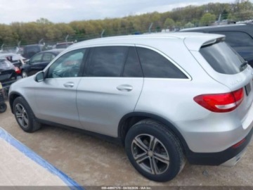 Mercedes GLC C253 2017 Mercedes-Benz GLC 300 4matic, 2017r., 4x4, 2.0L 2.0 Benzyna 241KM, zdjęcie 5