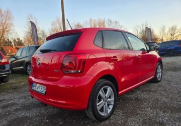 Volkswagen Polo V Hatchback 5d 1.6 TDI-CR DPF 90KM 2013 Volkswagen Polo Volkswagen Polo Match 1.6 TDI 90 KM PolSkory PDC Klimatyza, zdjęcie 13