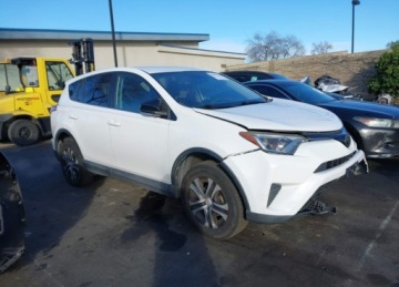 Toyota RAV4 V 2018 Toyota RAV4 2018r., Le, 2.5L, od ubezpieczalni 2.5 Benzyna 178KM, zdjęcie 1