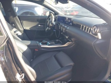 Mercedes CLA C118/X118 2023 Mercedes-Benz CLA 45 AMG 4Matic 2023 2.0l 2.0 Benzyna 382KM, zdjęcie 9