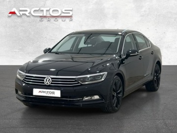 Volkswagen Passat B8 Limousine 1.8 TSI BlueMotion Technology 180KM 2017 Volkswagen Passat 1.8 TSI DSG Solon PL