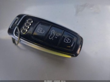 Audi A7 C8 2023 Audi A7 Sportback 2023 r.,3,0L PREMIUM 55 TFSI QUATTRO S TRONIC 3.0 Benzyna, zdjęcie 12