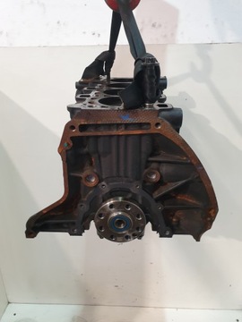 НИЗ ДВИГАТЕЛЯ R9MB405 NISSAN QASHQAI RENAULT 1.6 DCI R9M