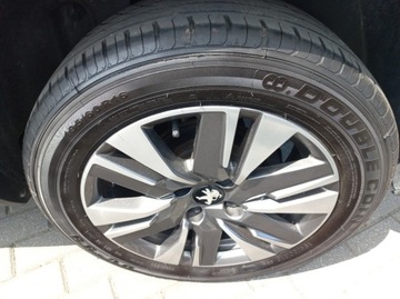 Peugeot 2008 I SUV Facelifting 1.2 PureTech 110KM 2018 Peugeot 2008 Automat Klimatronik Nawigacja 1.2 Benzyna 110KM, zdjęcie 7