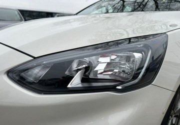 Ford Focus IV Hatchback 1.0 EcoBoost 125KM 2021 Ford Focus 1.0 ecoboost 125 KM 6MT ST-Line pakiet Parking, Winter Benzyna, zdjęcie 24