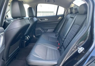 Alfa Romeo Giulia II Sedan Facelifting 2.0 Turbo 200KM 2022 Alfa Romeo Giulia 2.0TURBO *DesignSPORT*Pamięć *SalonPL*SerwisASO *FV23%, zdjęcie 20