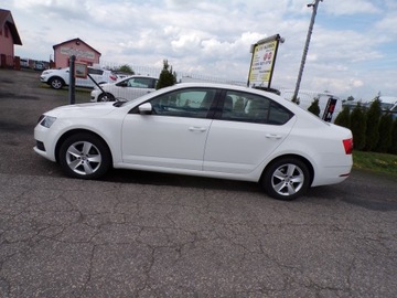 Skoda Octavia III Liftback Facelifting 1.6 TDI 115KM 2019 SKODA OCTAWIA 1.6 TDI 115 KM ZAREJESTROWANA, zdjęcie 4