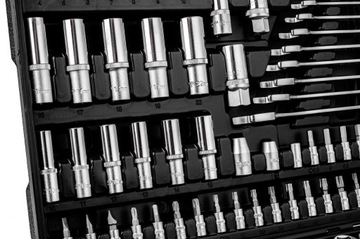 НАБОР ТОРЦЕВЫХ КЛЮЧЕЙ Торцевые ключи YATO 216e