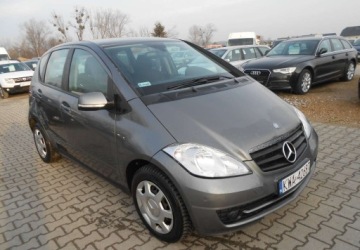 Mercedes Klasa A W169 Limuzyna 2.0 180 CDI 109KM 2012 Mercedes-Benz Klasa A Mercedes-Benz Klasa A W169 2.0 diesel 109 KM 2.0, zdjęcie 2