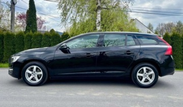 Volvo V60 I Kombi Facelifting 2.0 D2 DRIVE-E 120KM 2017 Volvo V60 Volvo V60 D2 Geartronic 2.0 Diesel 120KM, zdjęcie 12